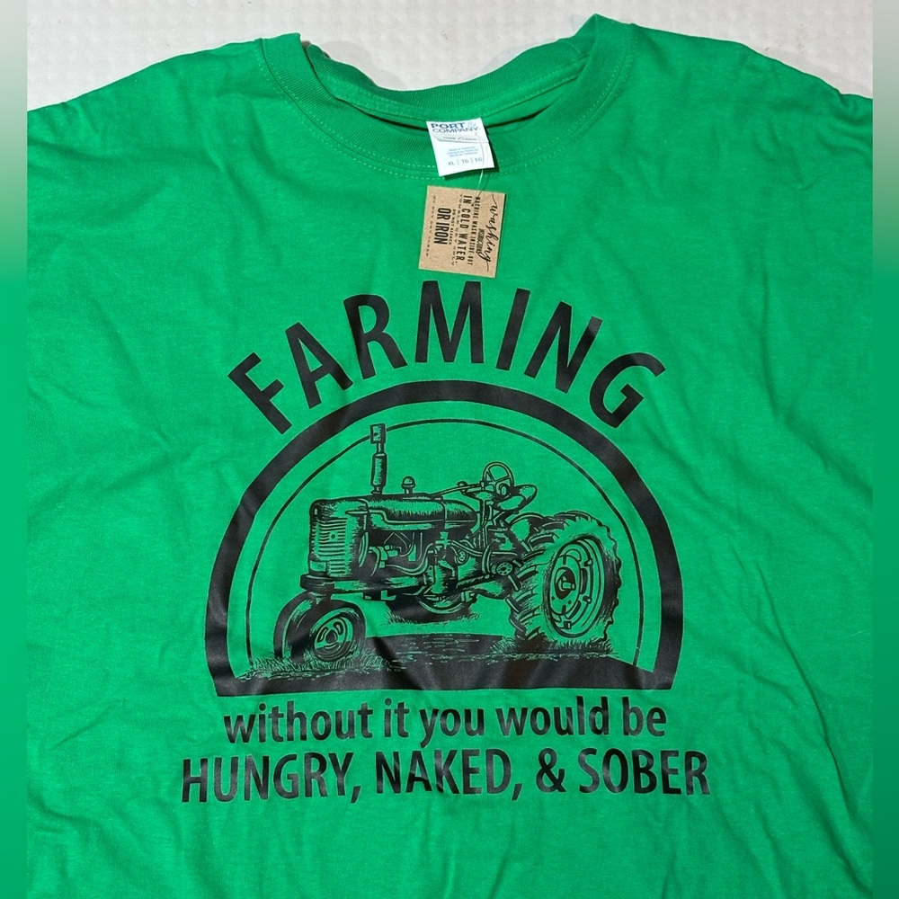 MENS NWT XL Green Farming Graphic T-Shirt FUNNY